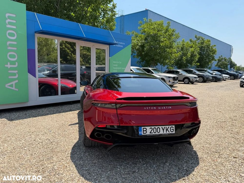 Aston Martin DBS - 6
