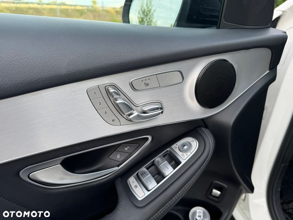 Mercedes-Benz GLC 220 d 4-Matic - 12