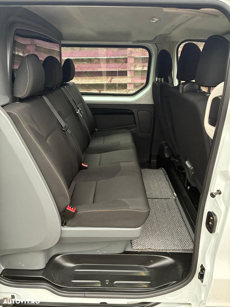 Renault Trafic - 18