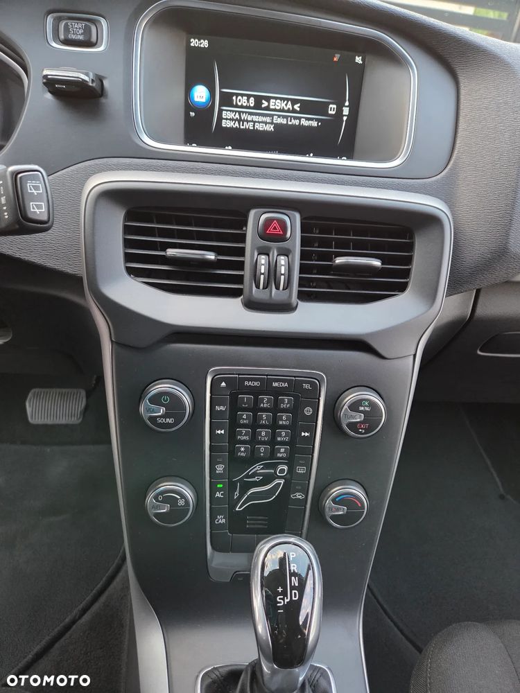 Volvo V40 D2 Powershift Kinetic - 32