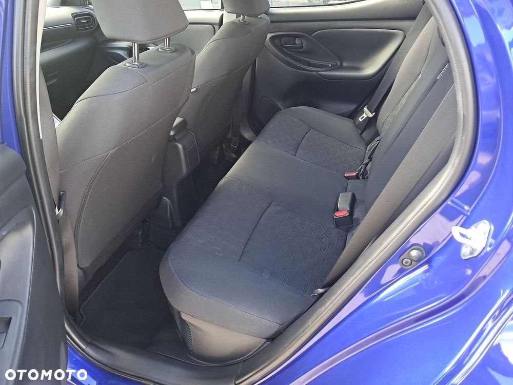 Toyota Yaris - 13