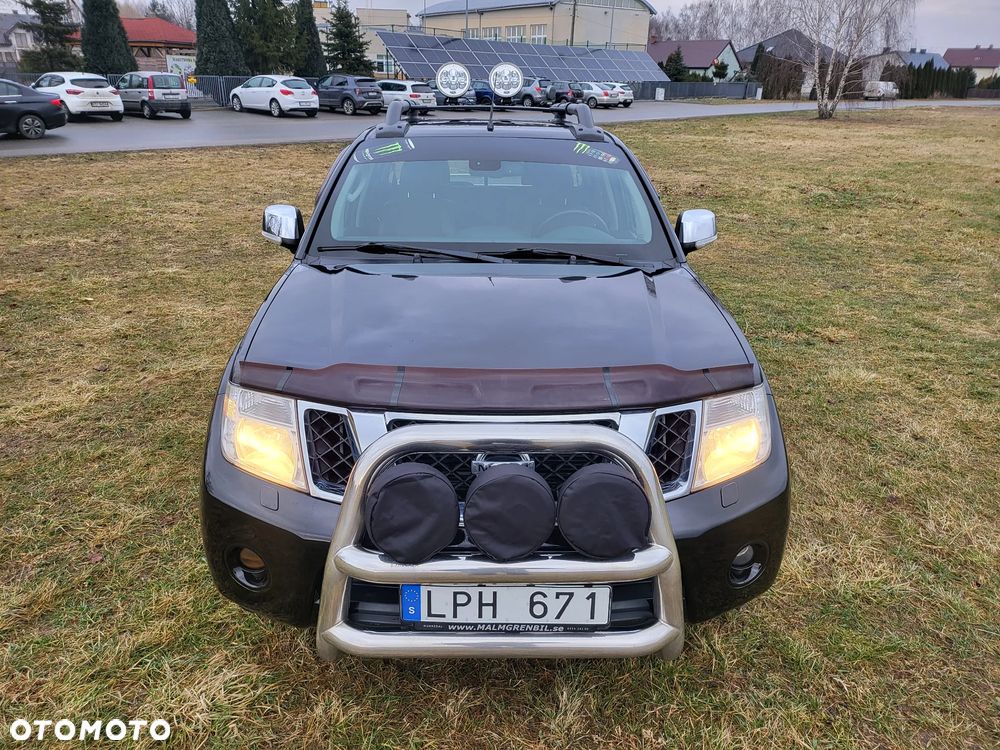 Nissan Navara 3.0 D V6 Platinum Long - 3