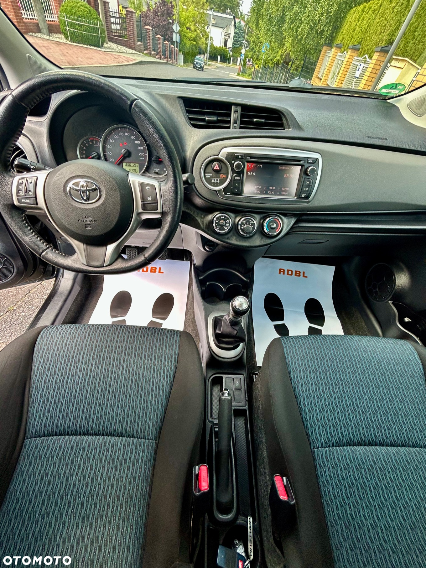 Toyota Yaris 1.33 Active - 10