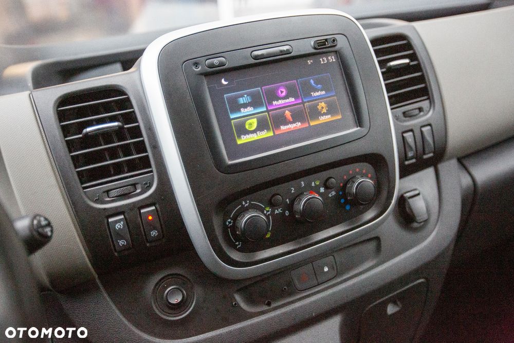 Renault Trafic L2H1 BRYGADOWY 5-OSÓB 125KM - 9