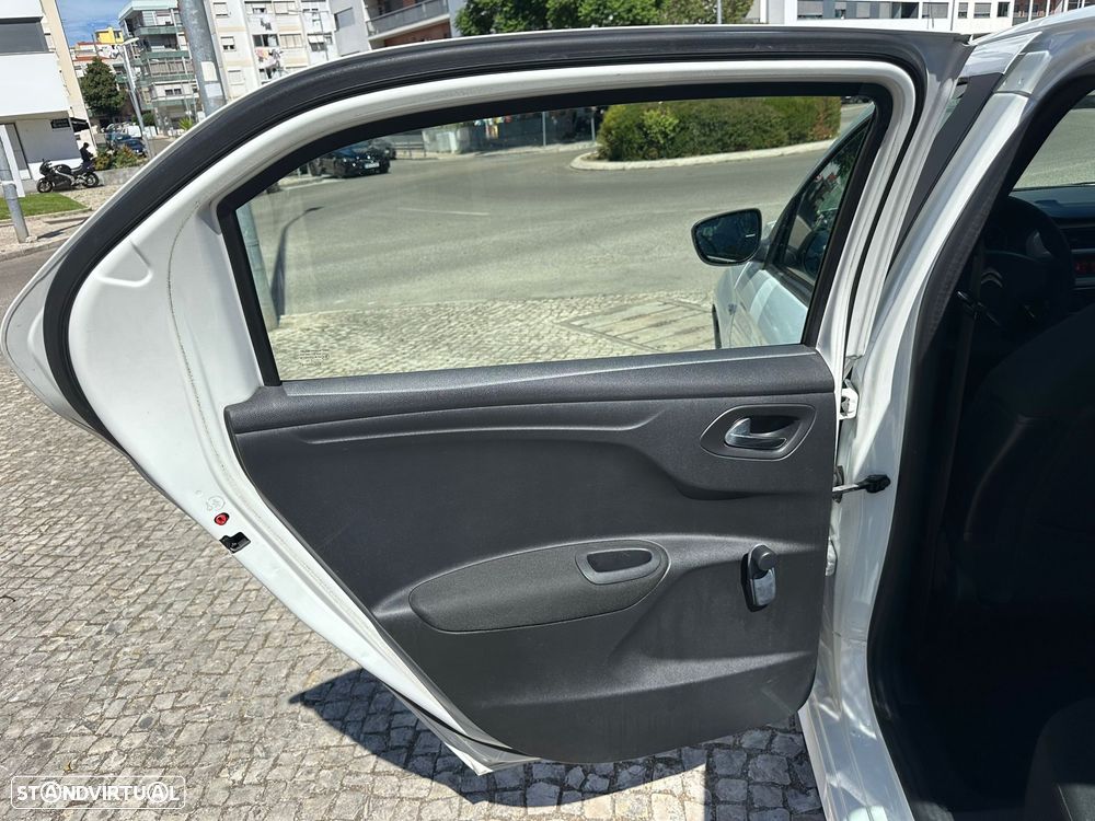 Citroën C-Elysée 1.6 HDi Seduction - 16