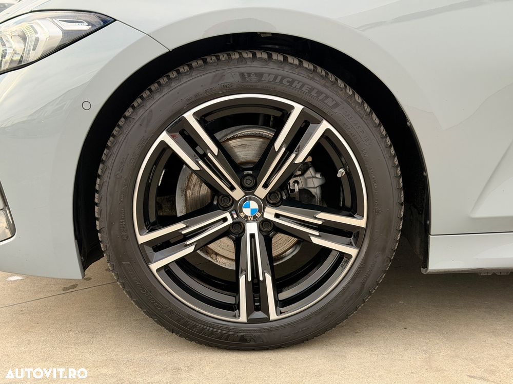 BMW Seria 3 - 22