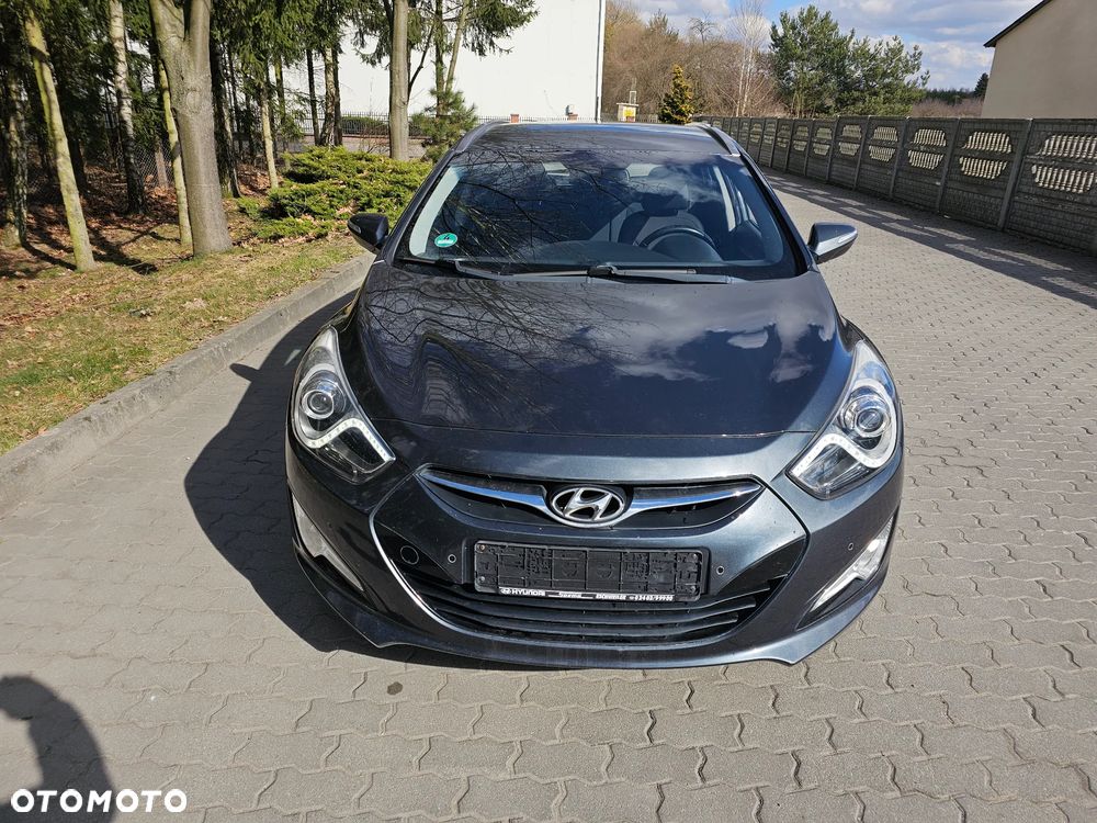 Hyundai i40 i40cw 1.7 CRDi Automatik Fifa World Cup Edition Gold - 5