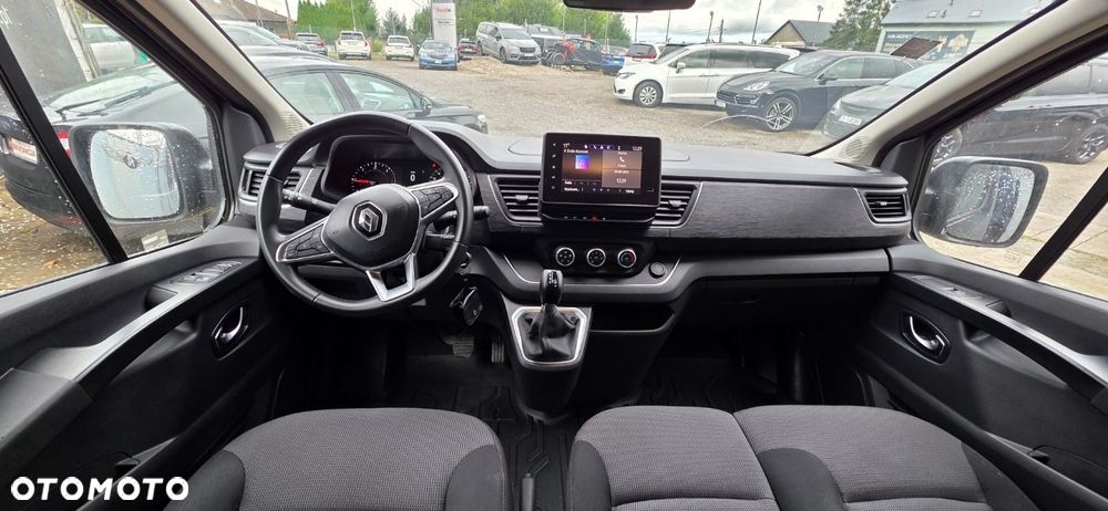 Renault Trafic - 21