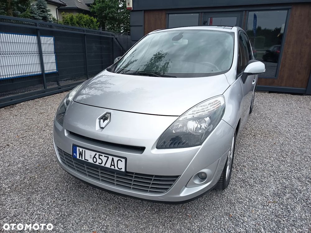 Renault Grand Scenic 2.0 16V 140 CVT Dynamique - 1