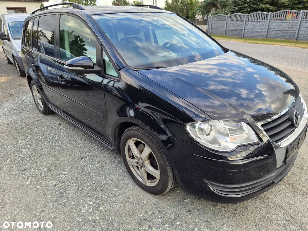 Volkswagen Touran 1.9 TDI DPF Conceptline - 2
