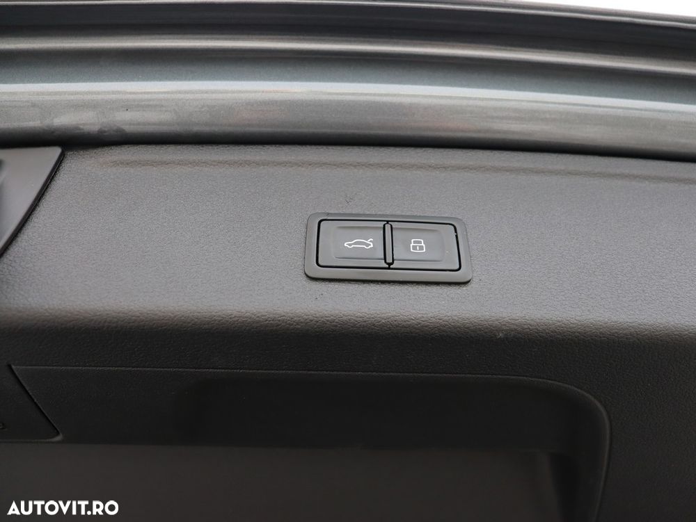 Audi A4 Allroad 2.0 TDI S tronic - 32
