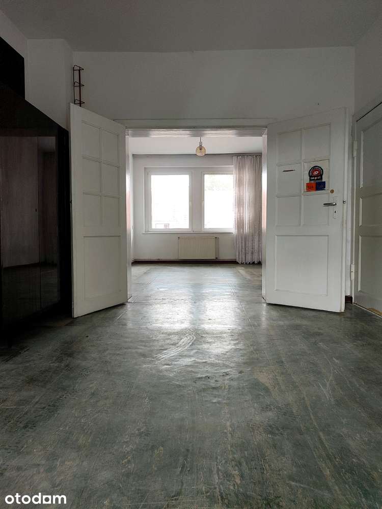 Przestronne mieszkanie z balkonem w spokojnej dzielnicy + duża piwnica