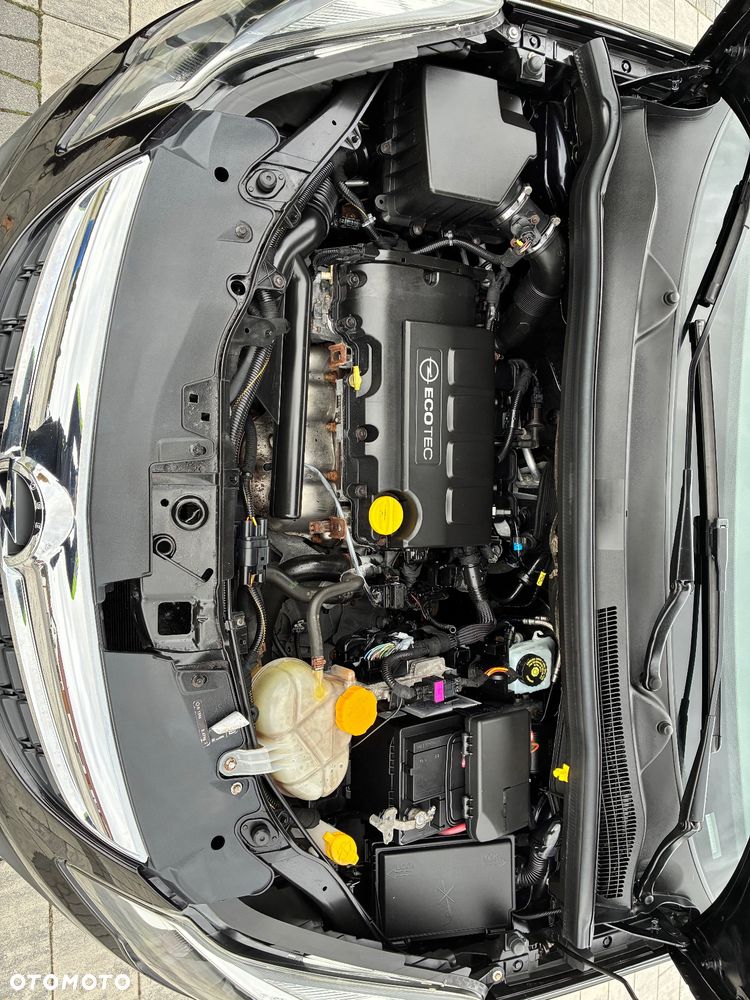 Opel Corsa 1.4 16V Satellite - 20