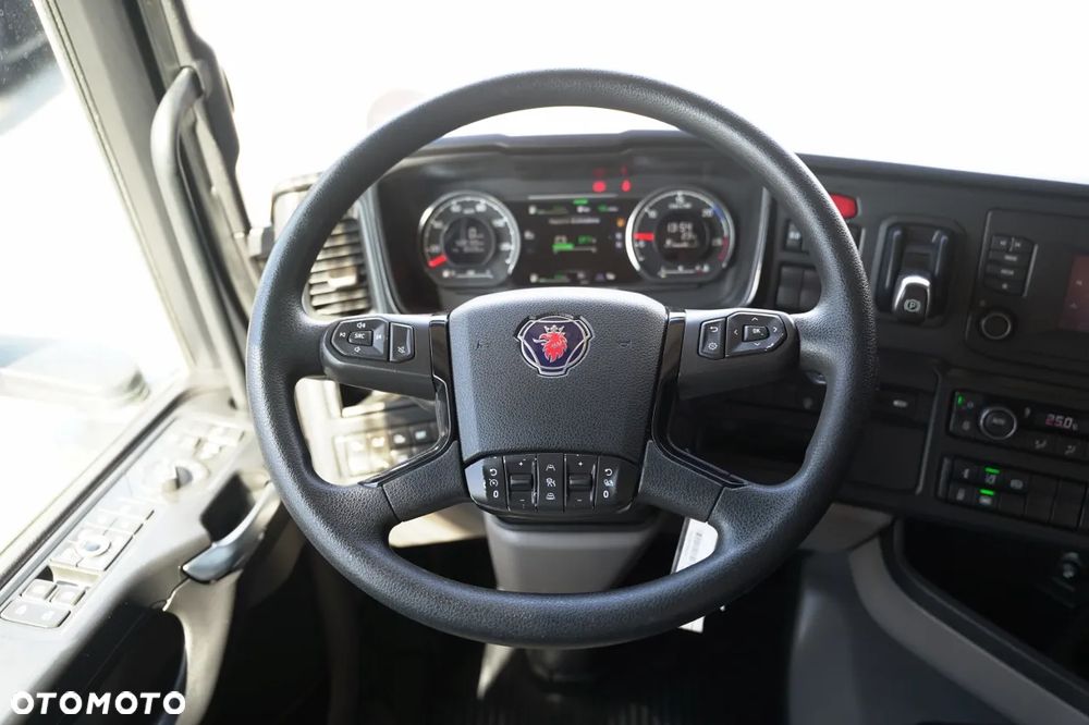Scania R 500 / RETARDER / LOW DECK / MEGA / KLIMA POSTOJOWA / - 29