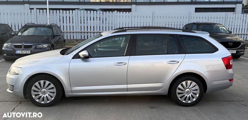 Skoda Octavia 1.6 TDI DSG Ambition - 3