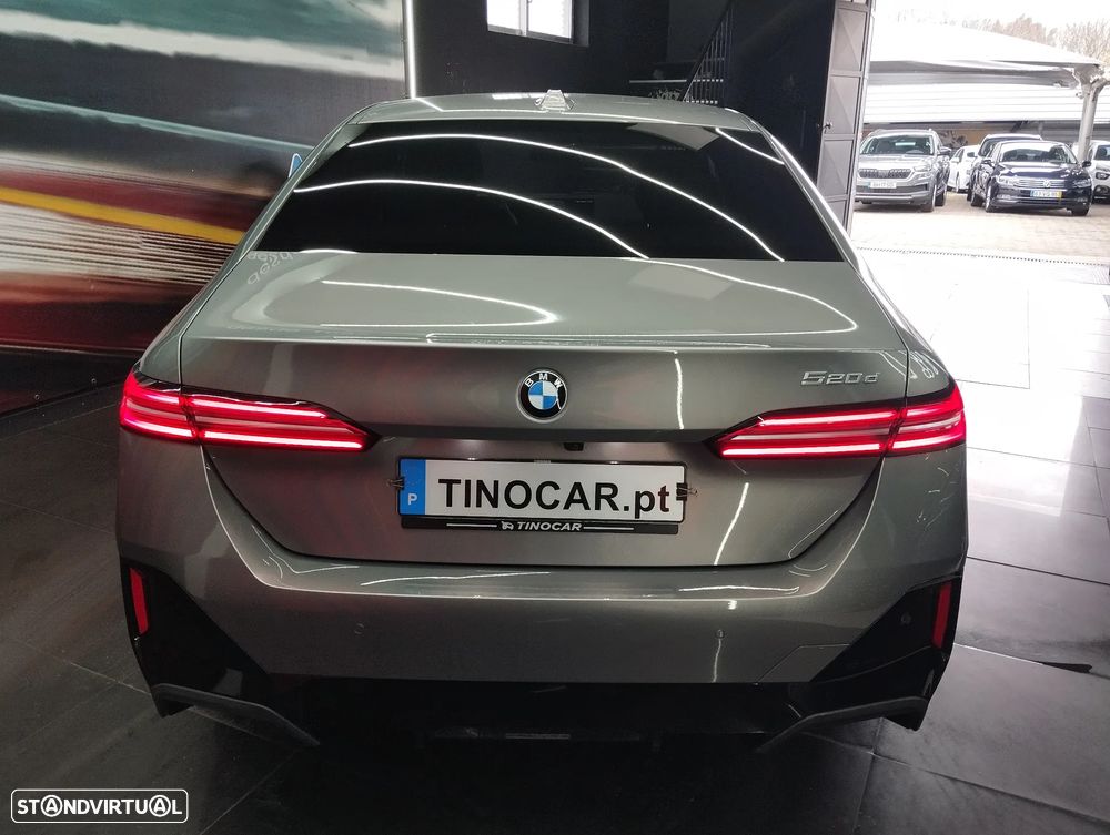 BMW 520 d Pack Desportivo M - 6