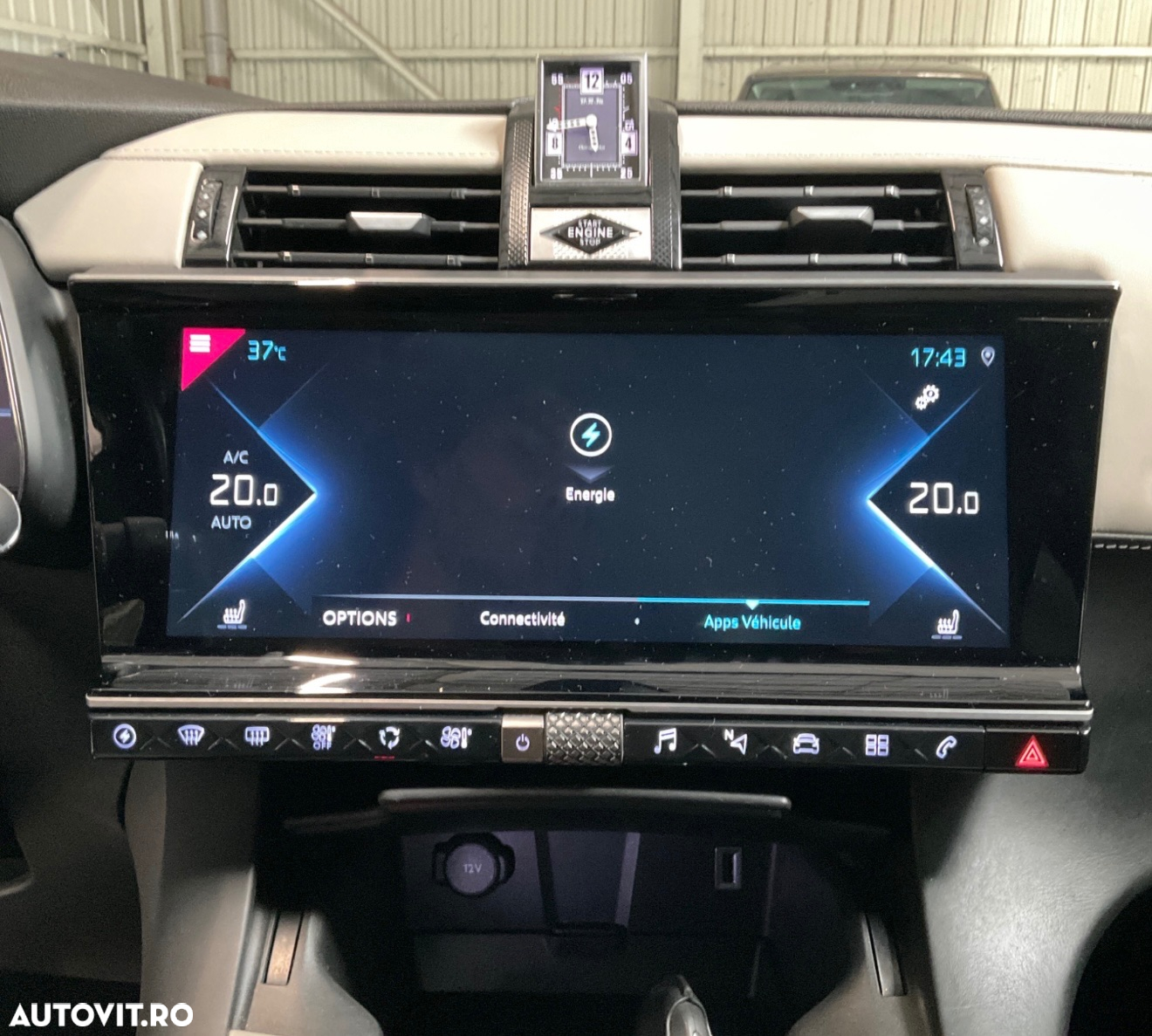DS Automobiles DS 7 Crossback DS7 Crosback 1.6 PHeV AWD 300 EAT8 Rivoli - 12