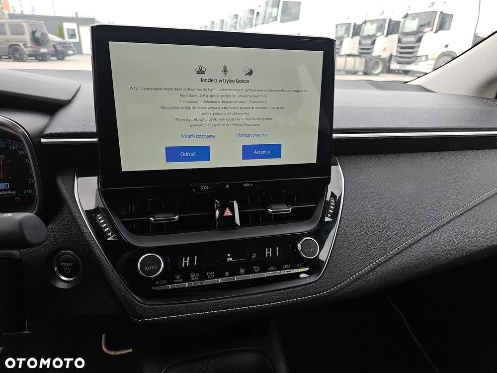Toyota Corolla 1.8 Hybrid Comfort - 14