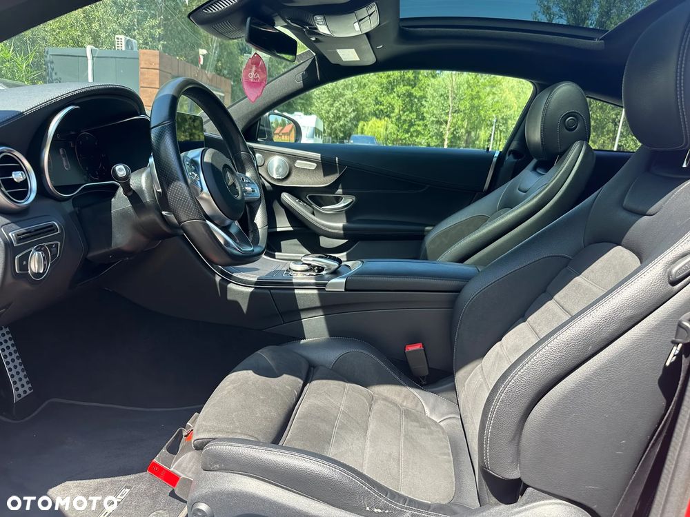 Mercedes-Benz Klasa C 300 d 9G-TRONIC - 15