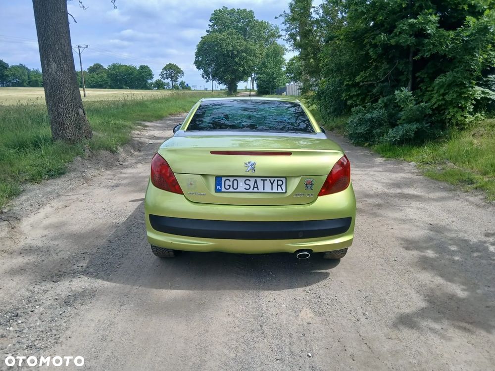 Peugeot 207 1.6 HDi 16V Speed - 23