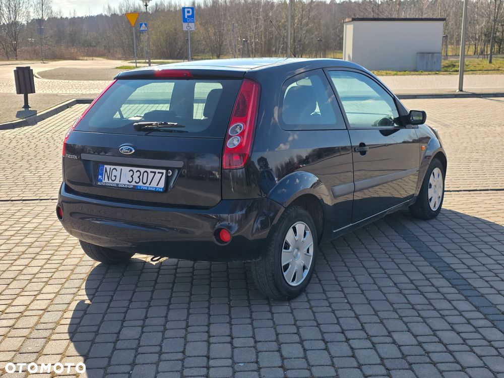 Ford Fiesta - 5