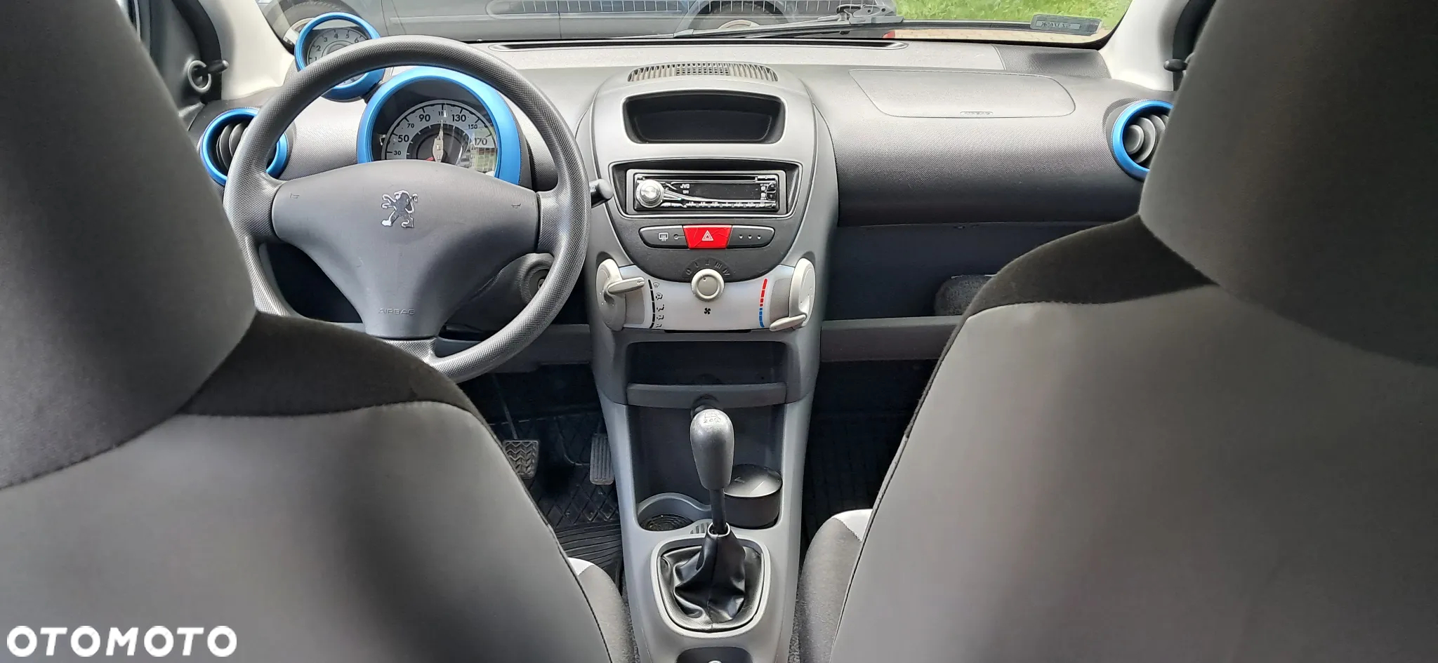 Peugeot 107 1.0 Trendy - 9