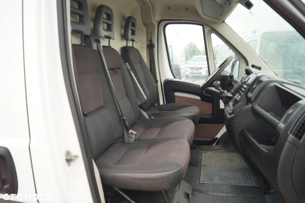 Peugeot BOXER - 21