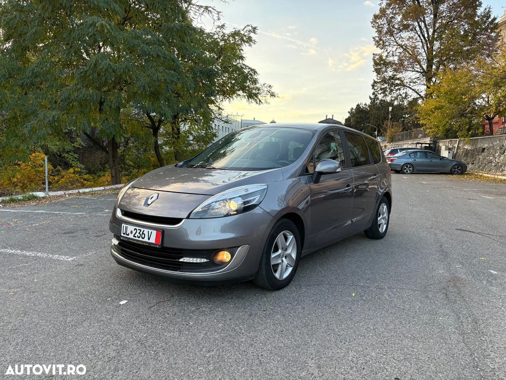 Renault Grand Scenic dCi 110 LIMITED - 19