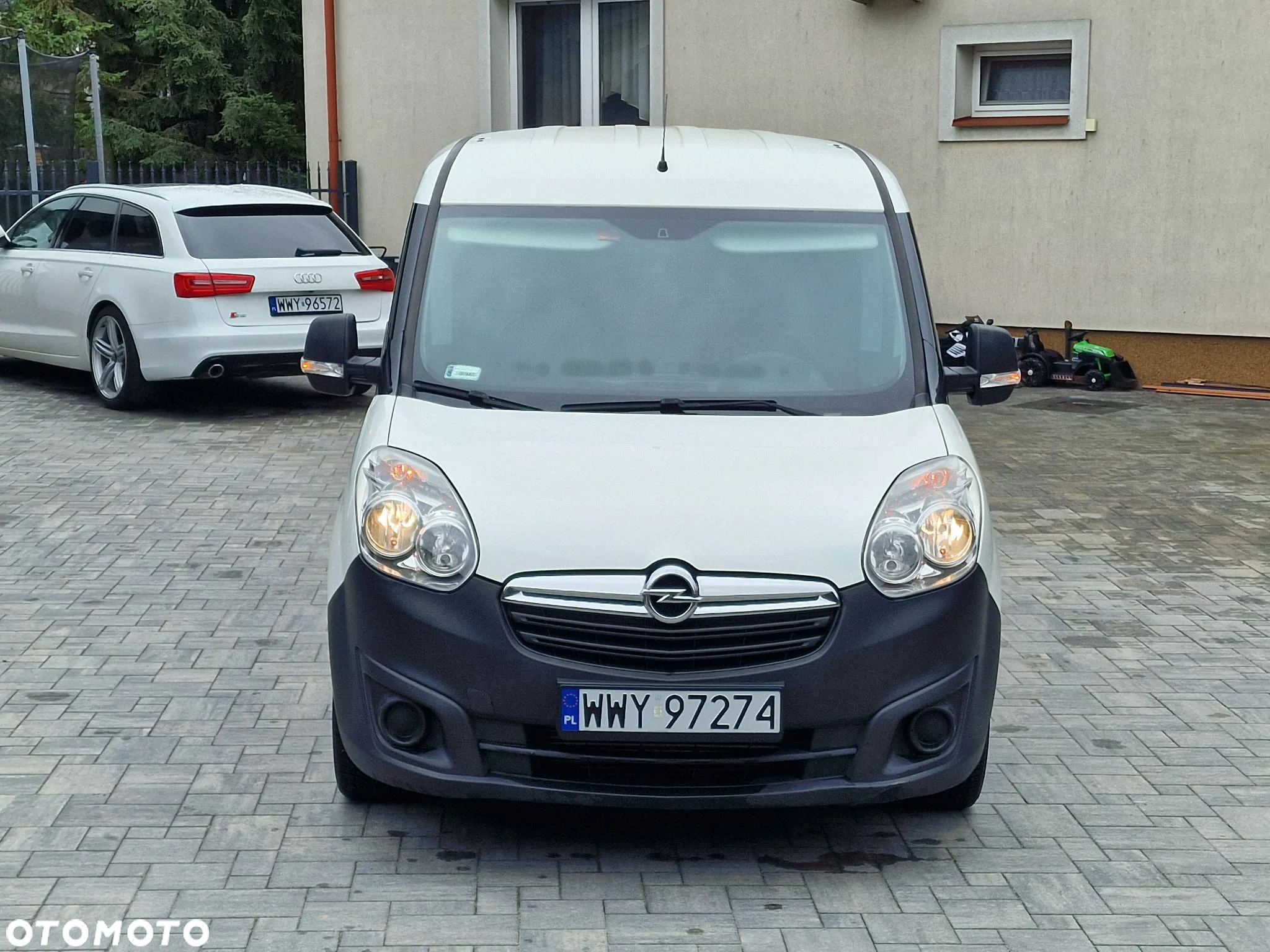 Opel COMBO - 26