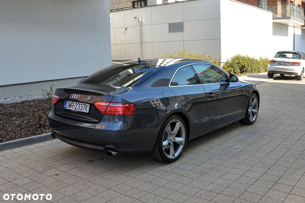 Audi A5 Coupé 3.2 FSI Quattro Tiptronic - 4