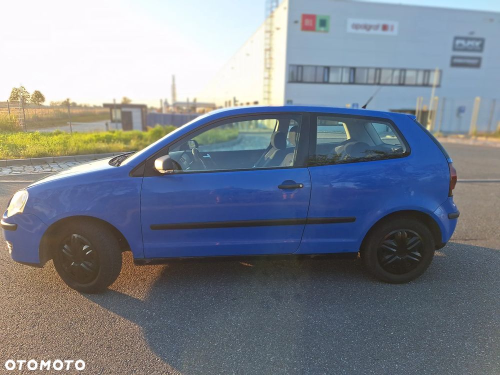 Volkswagen Polo 1.4 16V Trendline - 3