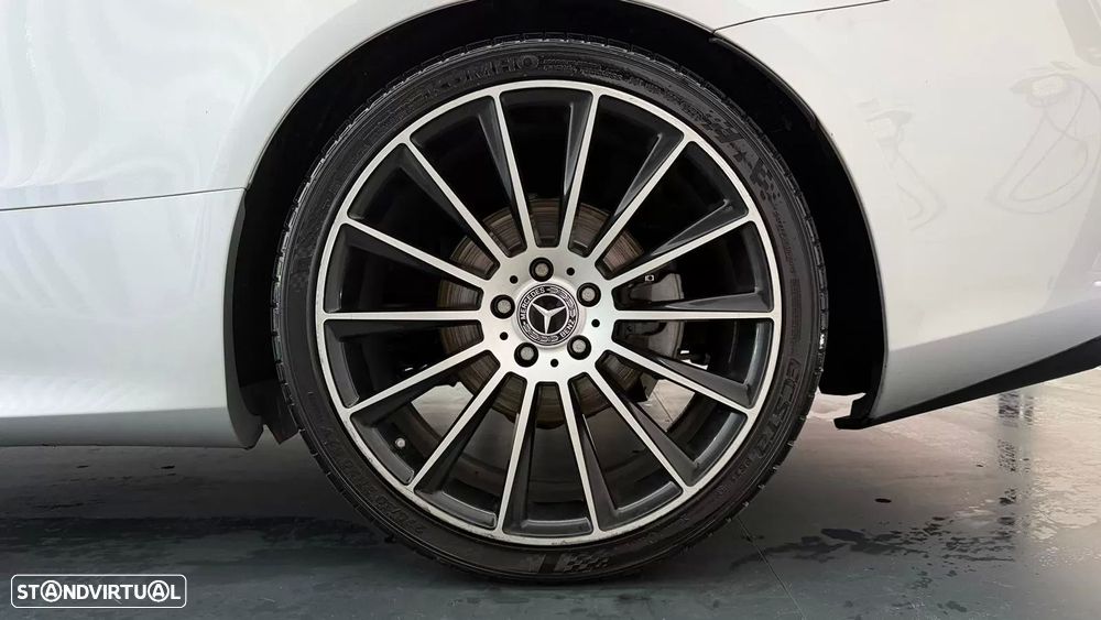 Mercedes-Benz E 220 d AMG Line - 14