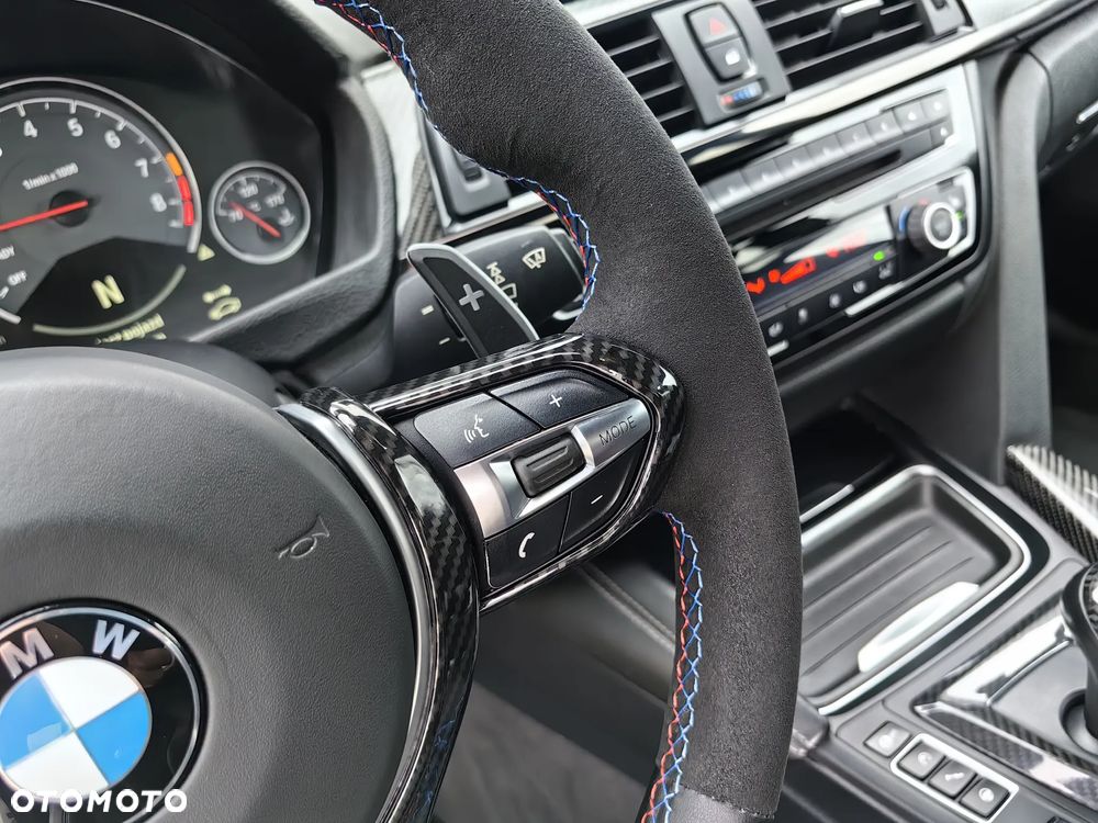 BMW M4 Coupe DKG - 25