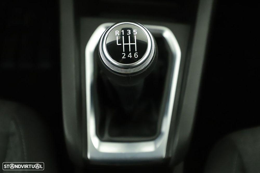 Renault Clio 1.0 TCe Intens Bi-Fuel - 12