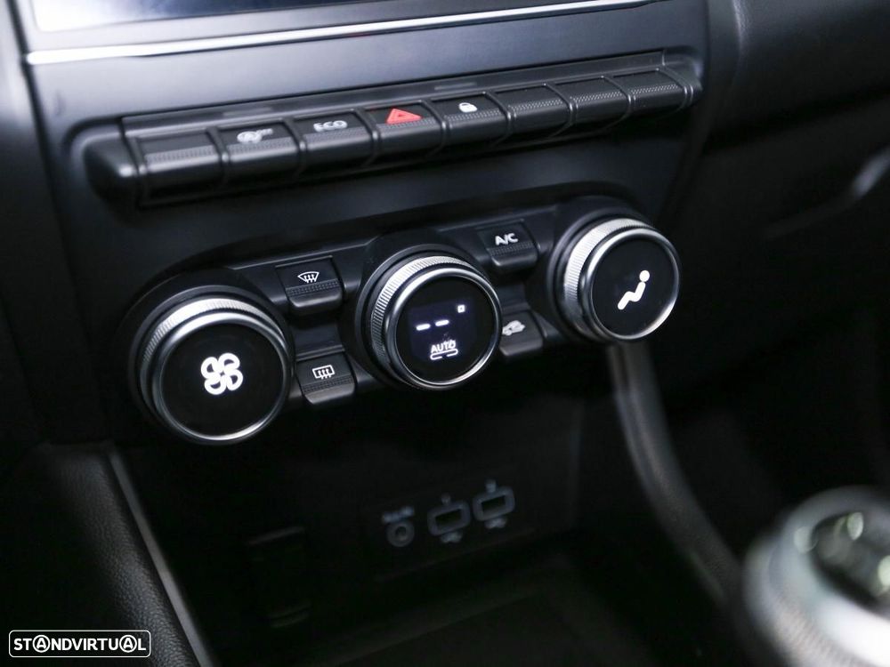 Renault Captur 1.0 TCe Exclusive - 18