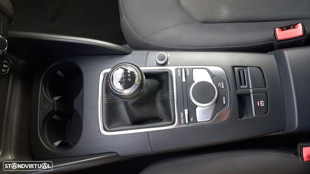 Audi A3 Sportback 1.6 TDI Sport - 31