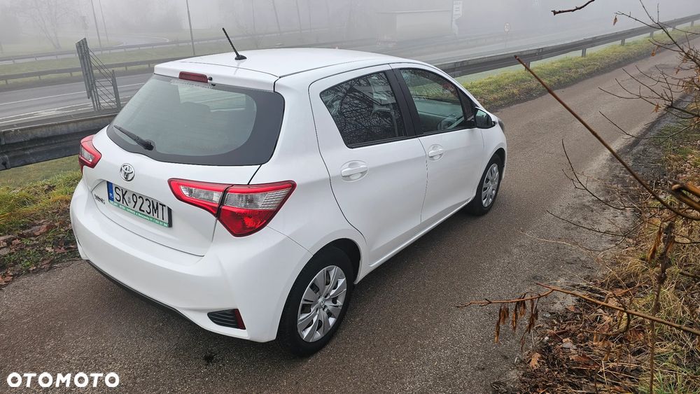 Toyota Yaris 1.5 Active - 4