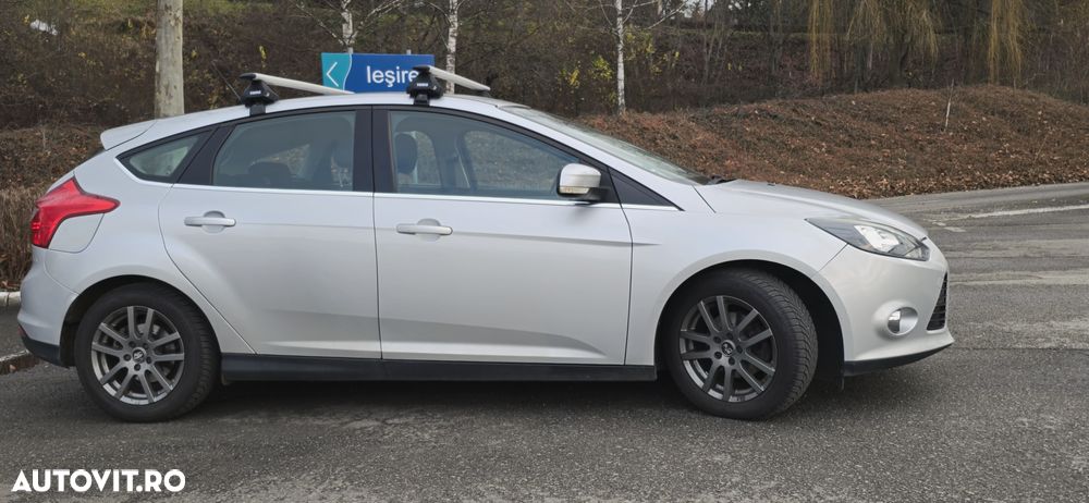 Ford Focus 1.6 TDCI DPF Titanium - 12