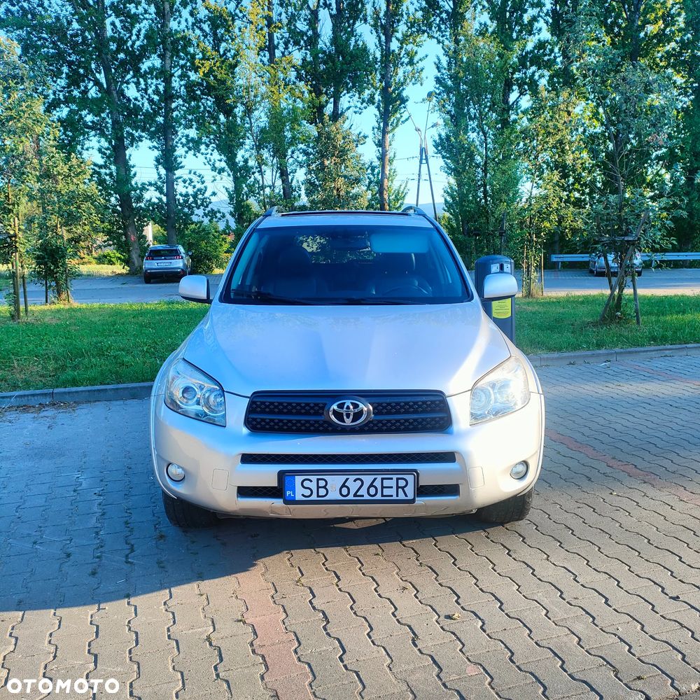 Toyota RAV4 2.2 D-4D X - 13