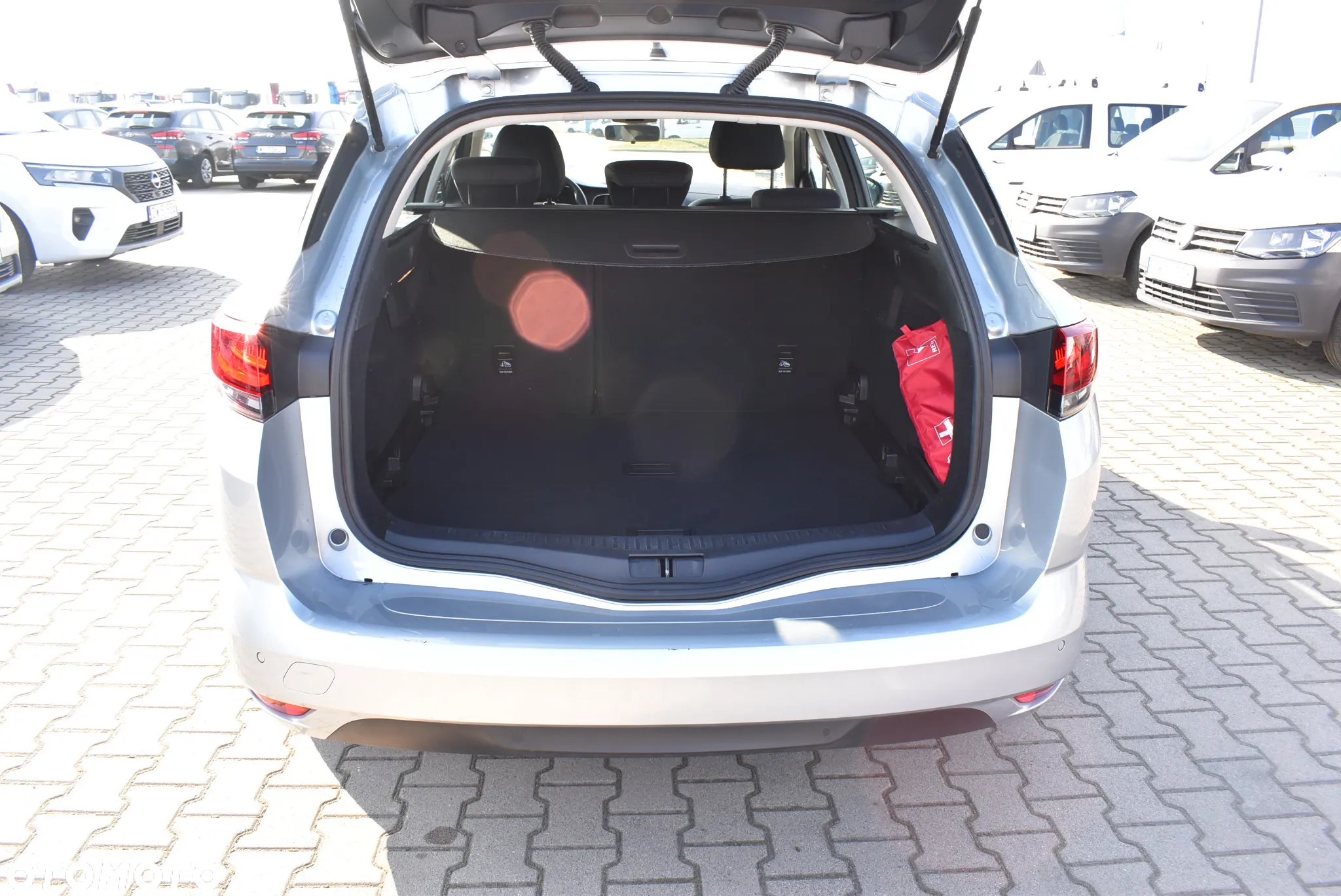 Renault Megane 1.3 TCe FAP Zen - 14