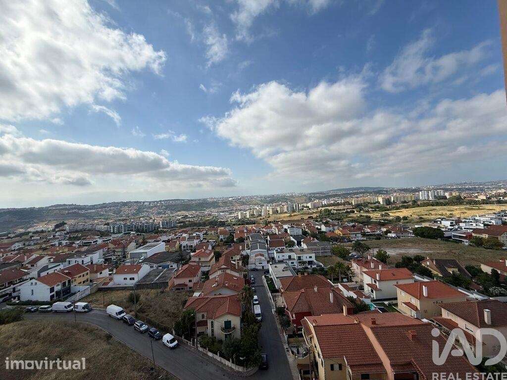 Apartamento T1 em Santo António dos Cavaleiros e Frielas de 47 m2 - Grande imagem: 3/22