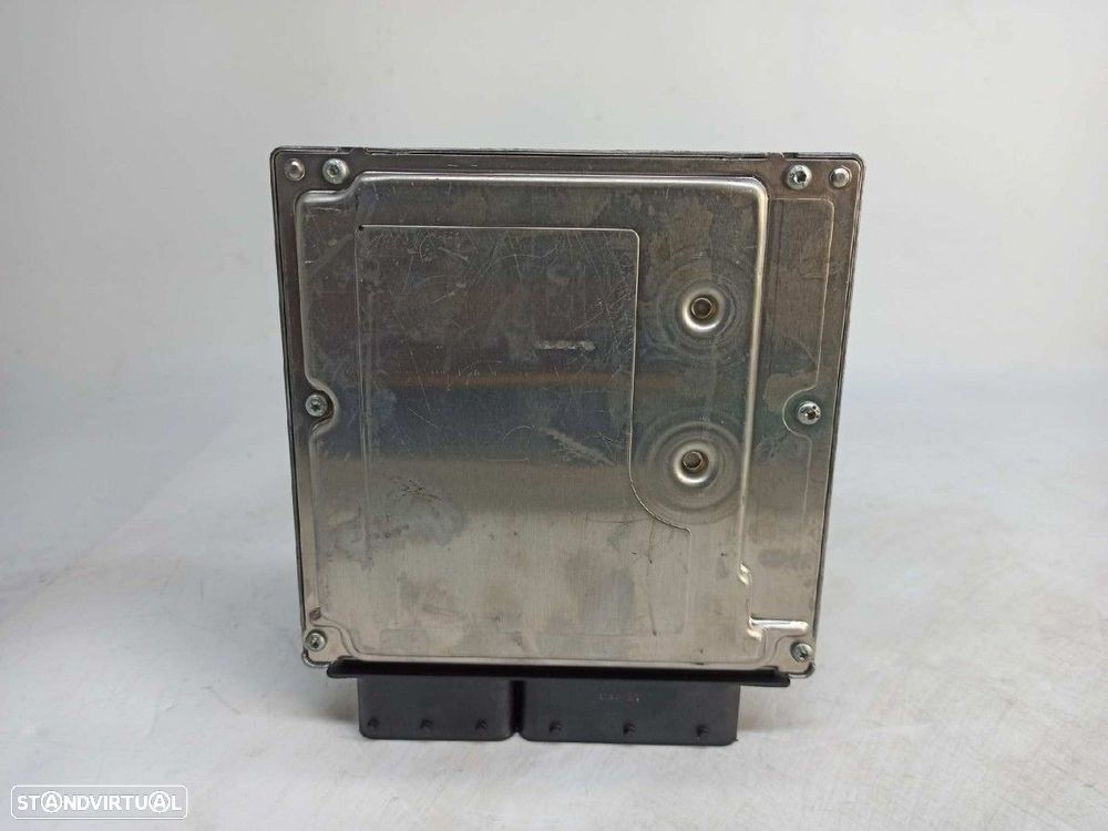 CENTRALINA DO MOTOR UCE BMW SERIE 1 BERLINA (E81/E87) 118D - 6