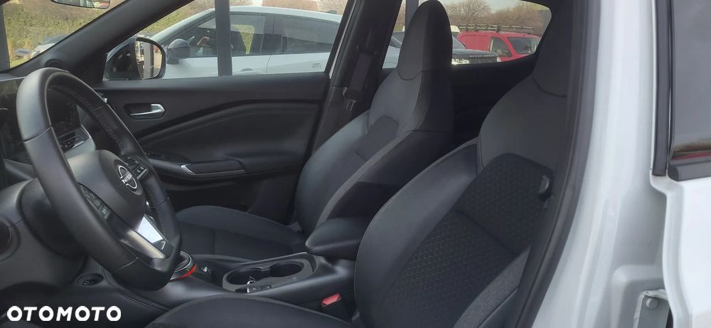 Nissan Juke 1.0 DIG-T N-Connecta - 10