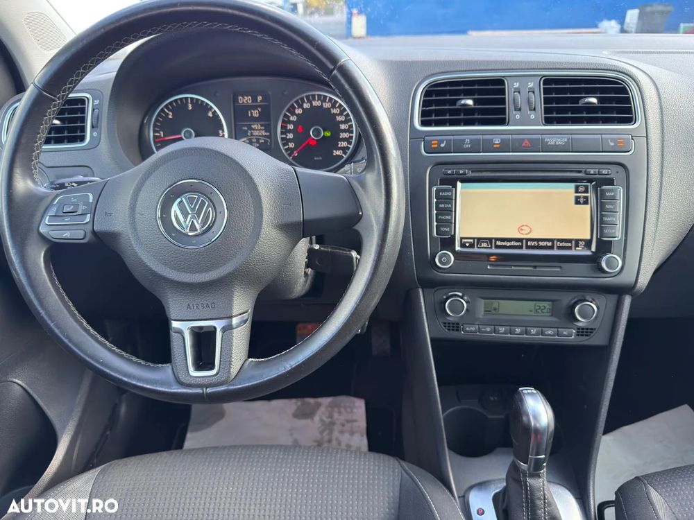 Volkswagen Polo - 10