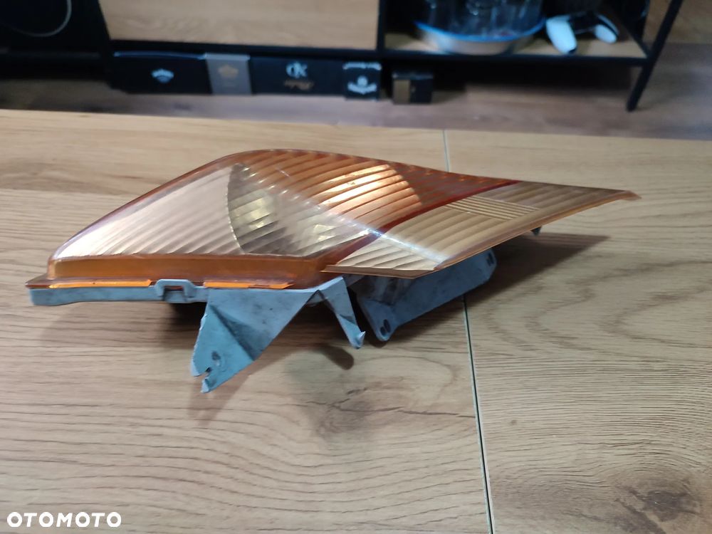 Kierunkowskaz lewy przód Suzuki Burgman 400 - 4