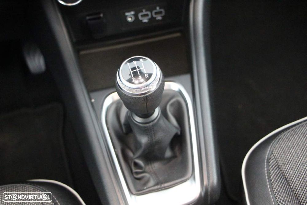 Renault Captur 1.0 TCe Exclusive Bi-Fuel - 19