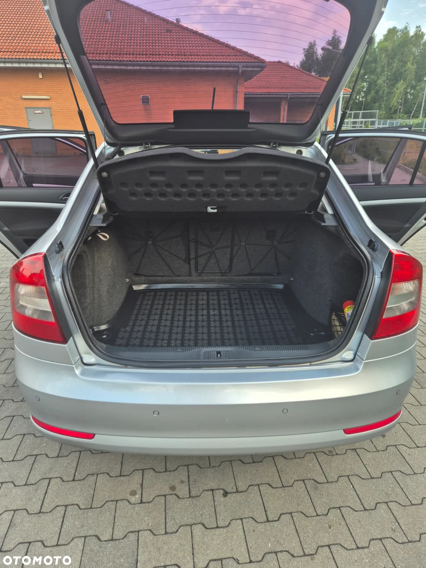 Skoda Octavia 2.0 TDI DPF Ambition - 11