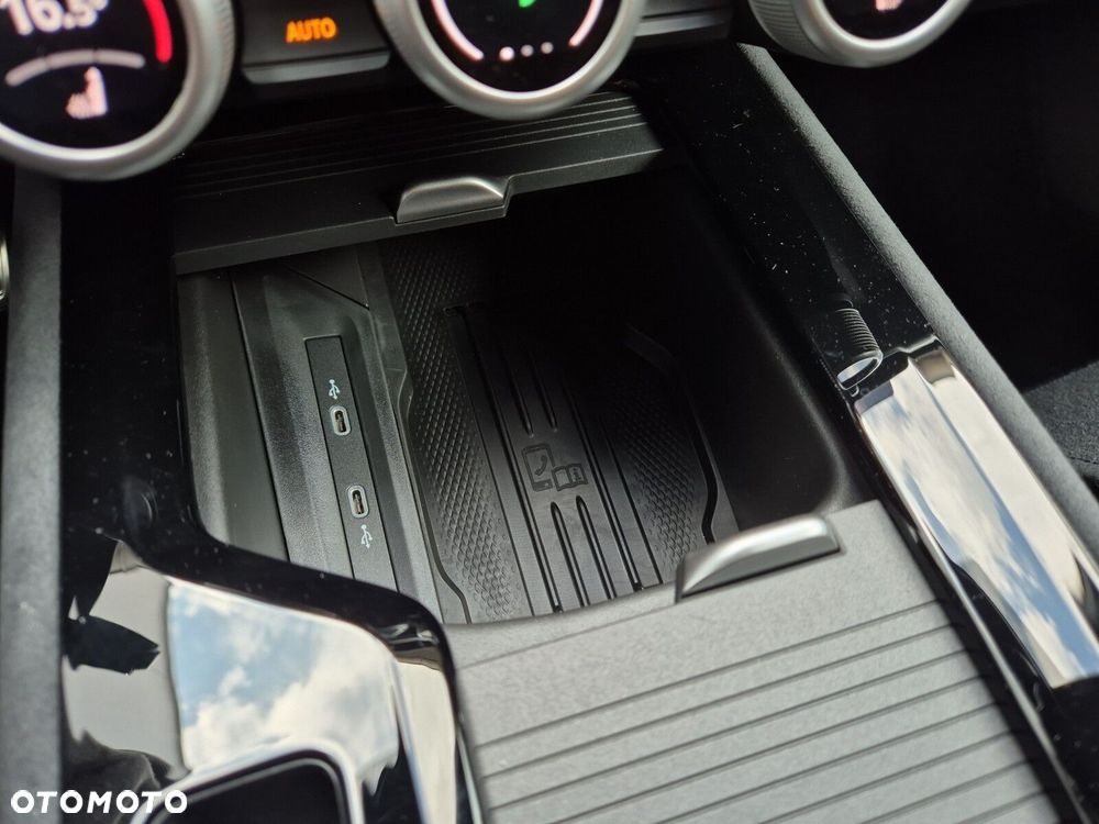 Skoda Superb - 38