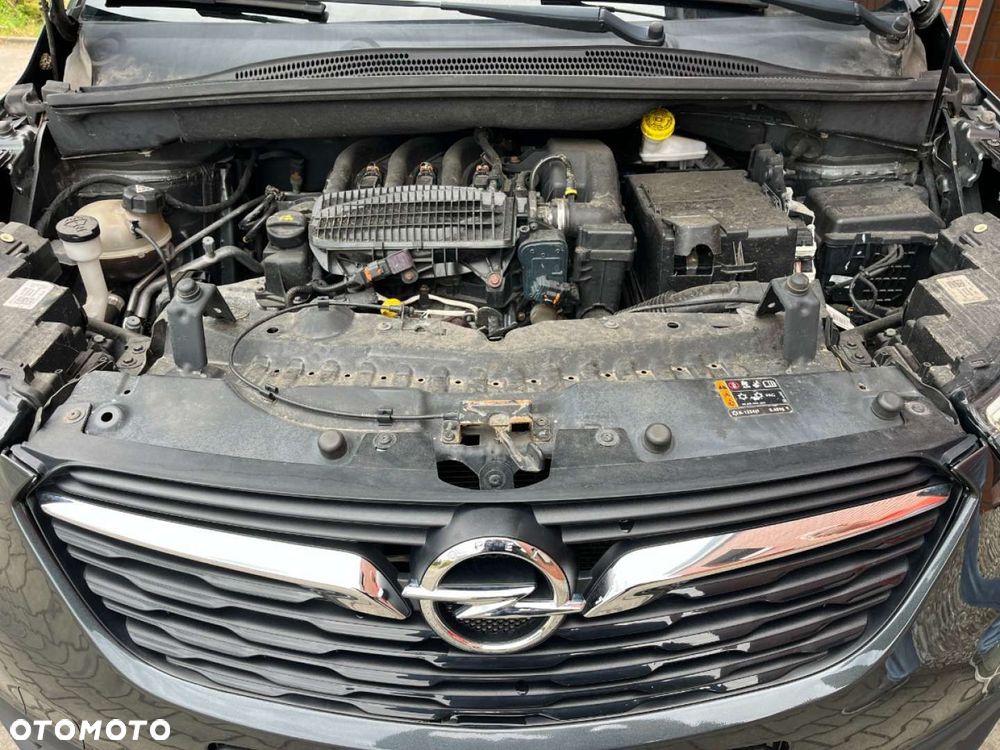 Opel Crossland X - 22