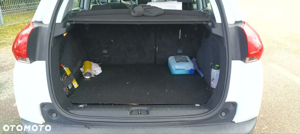 Peugeot 2008 - 6
